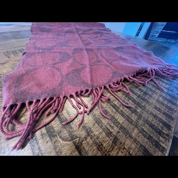 Coach scarf - Picture 4 of 4